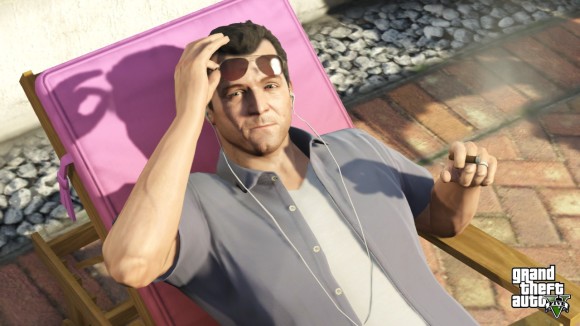 Michael com óculos de sol no GTA V
